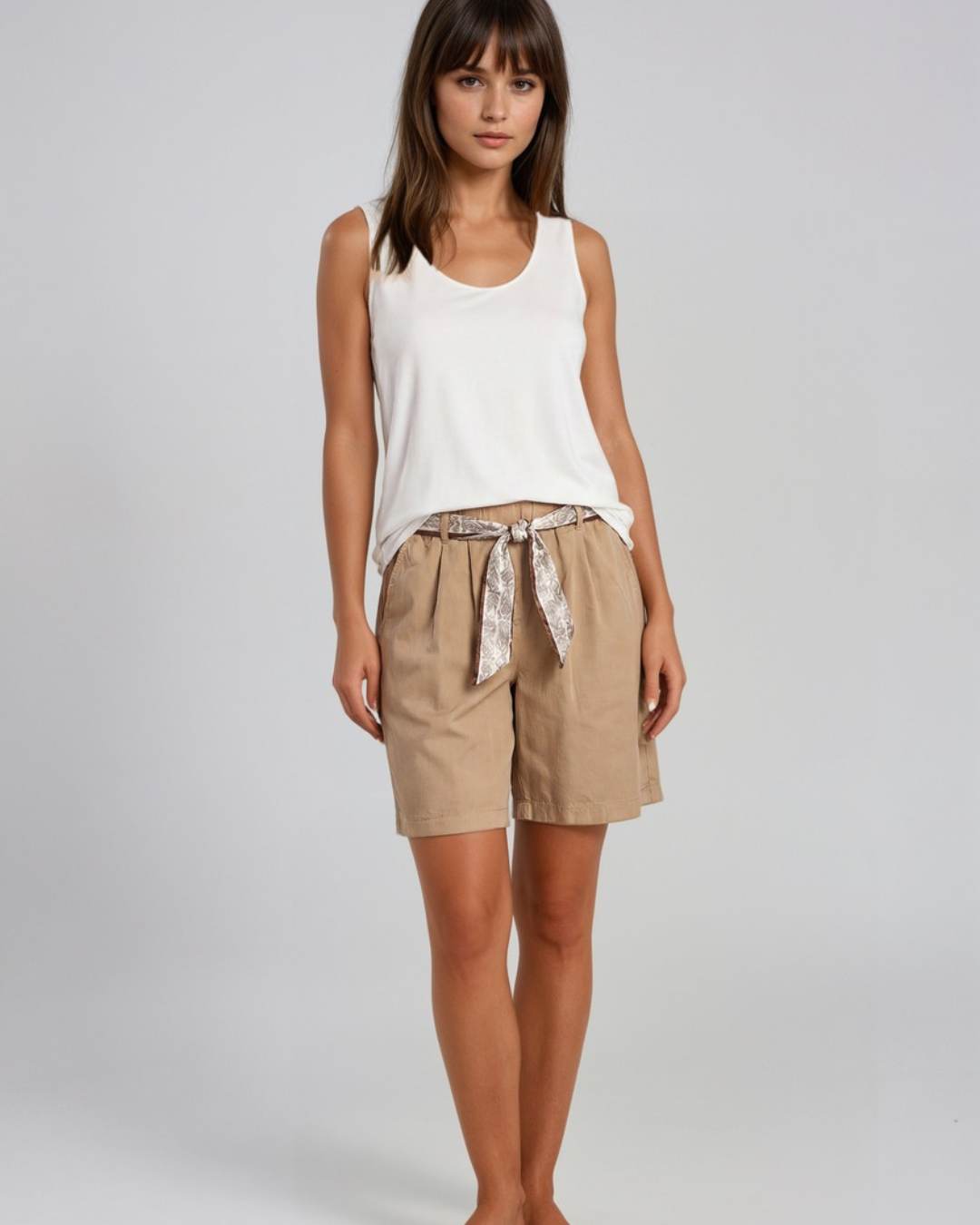 Short Linda I Beige