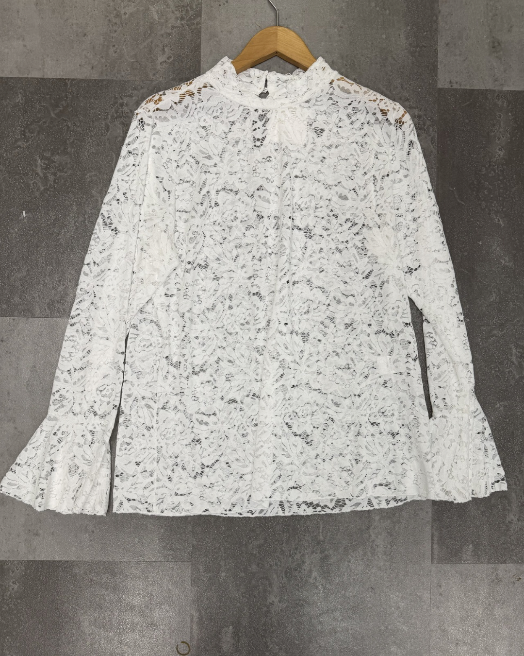 Musthave Top I Wit
