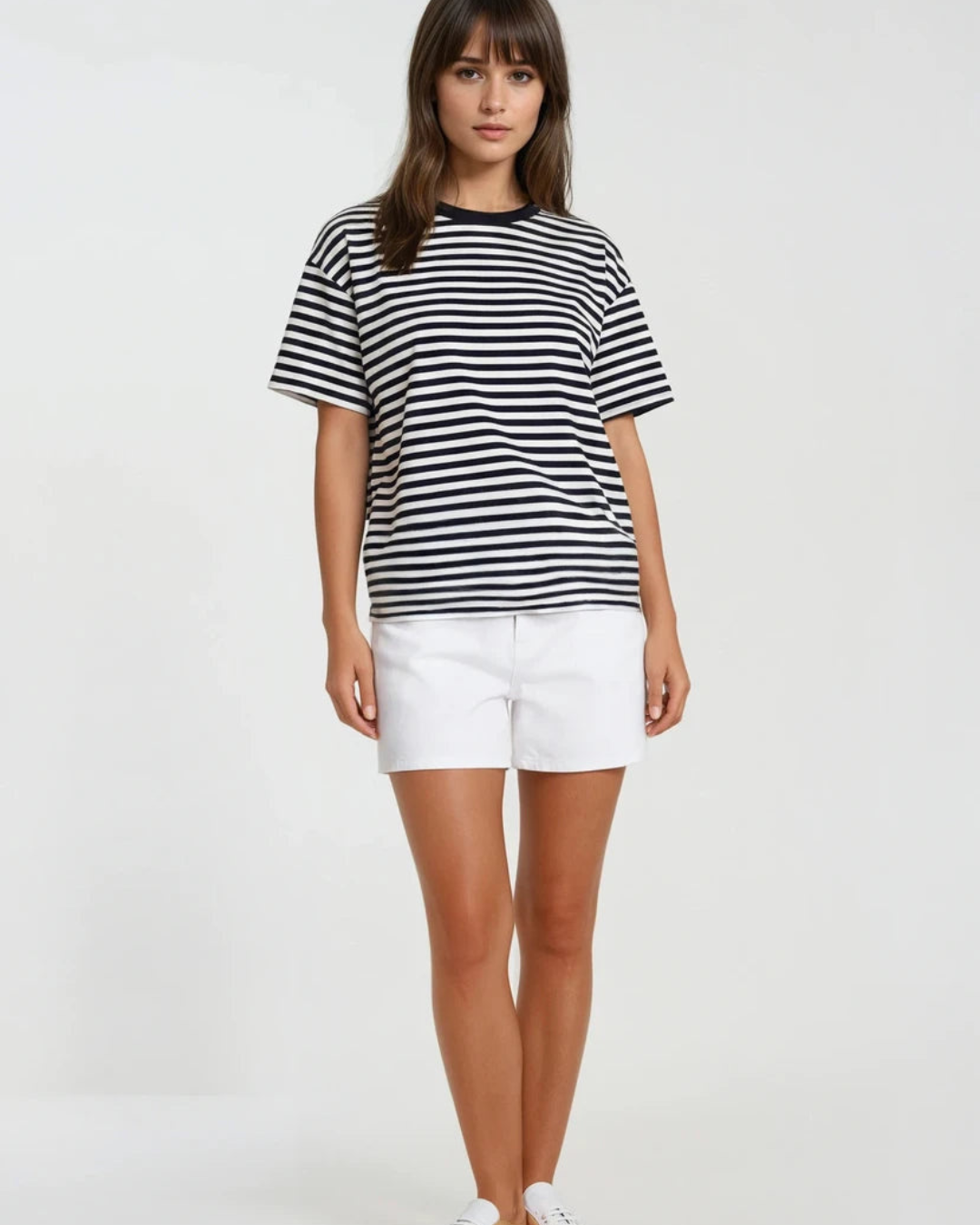 T-shirts Streep I navy / wit