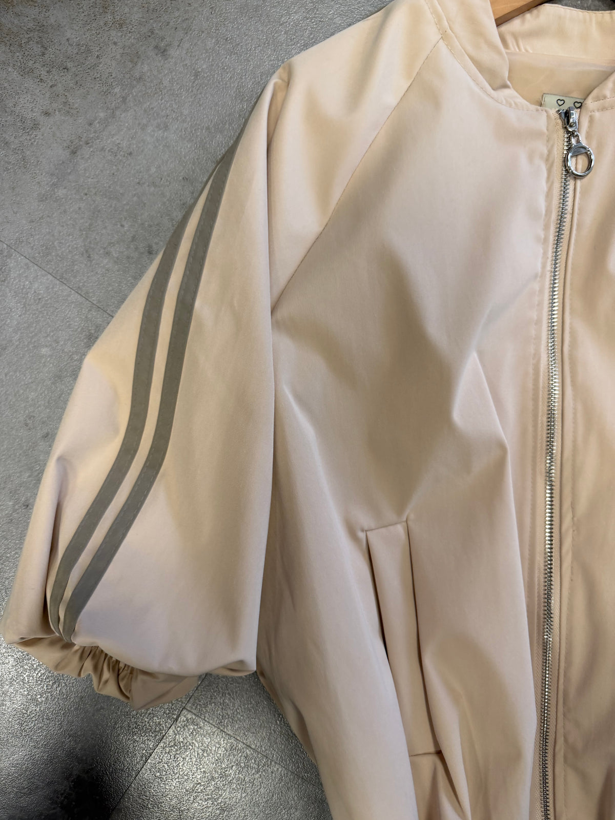 Bomber jasje 7/8 mouw | Beige/ Taupe