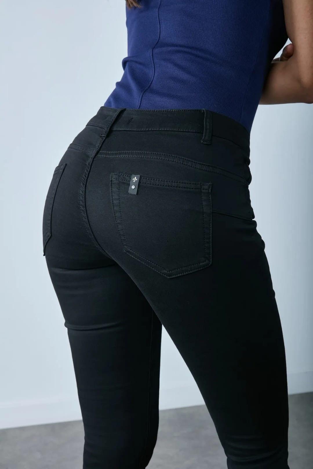 Toxik Midwaist I Zwart