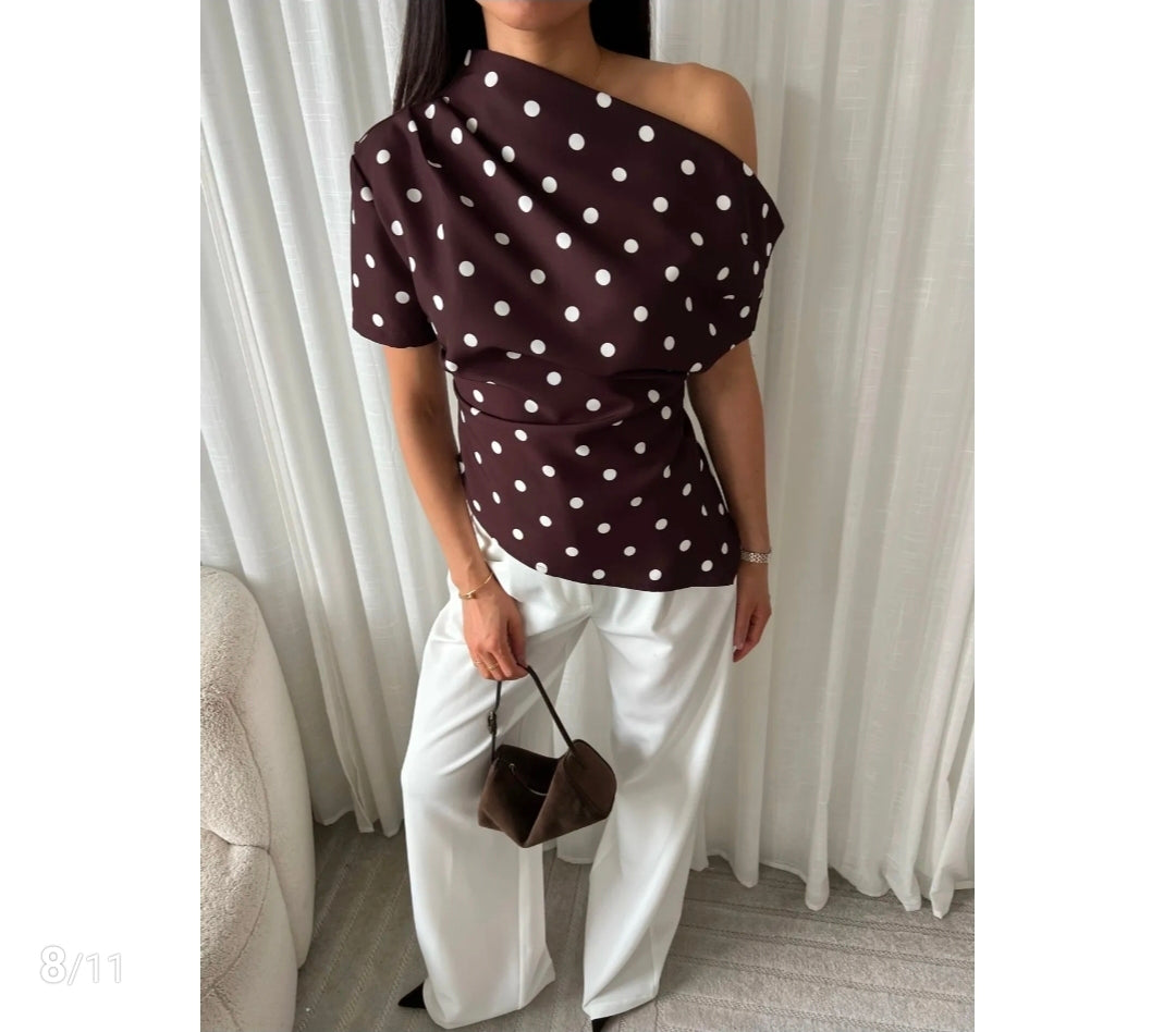 Off-Shoulder Stippe Oversized | Bruin