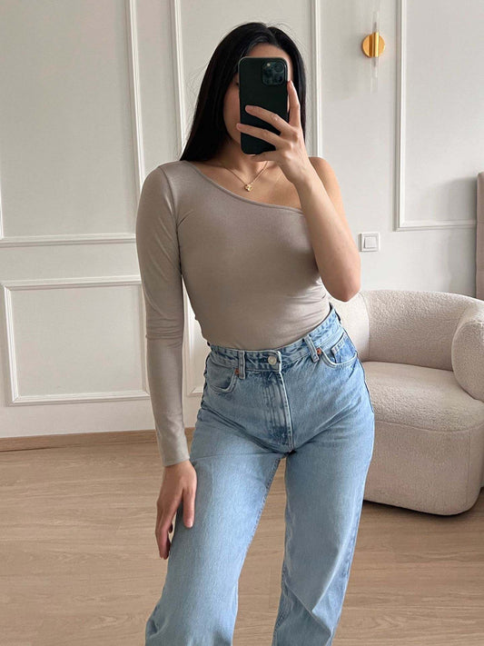 Top off shoulder I Beige
