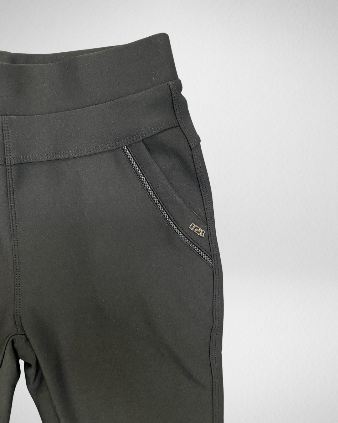 Yu & Me Stretch broek I Zwart