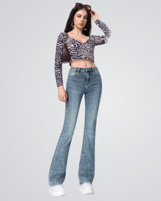 Hello-miss Flaired jeans | New Wash