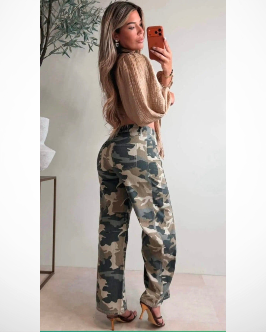 Queen Hearts Barrel |  Camouflage jeans