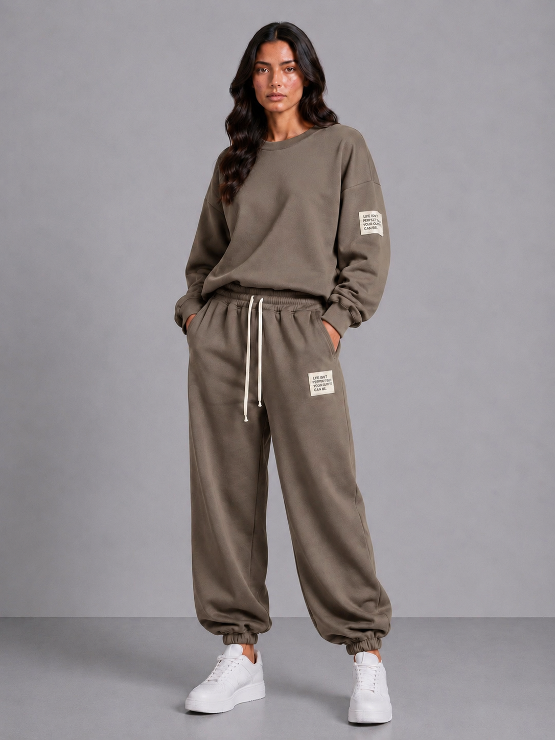 Comfy set badge I Taupe