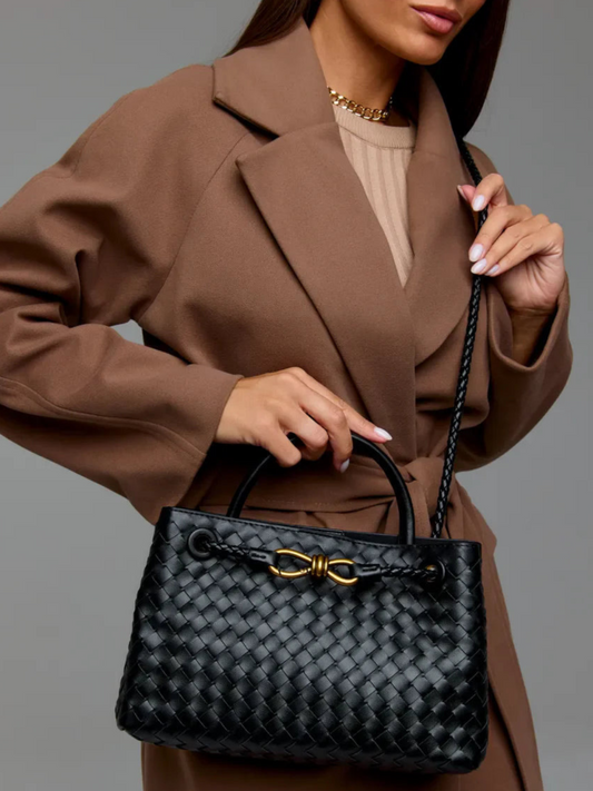 Ever Elegance™ I Selene Zwart