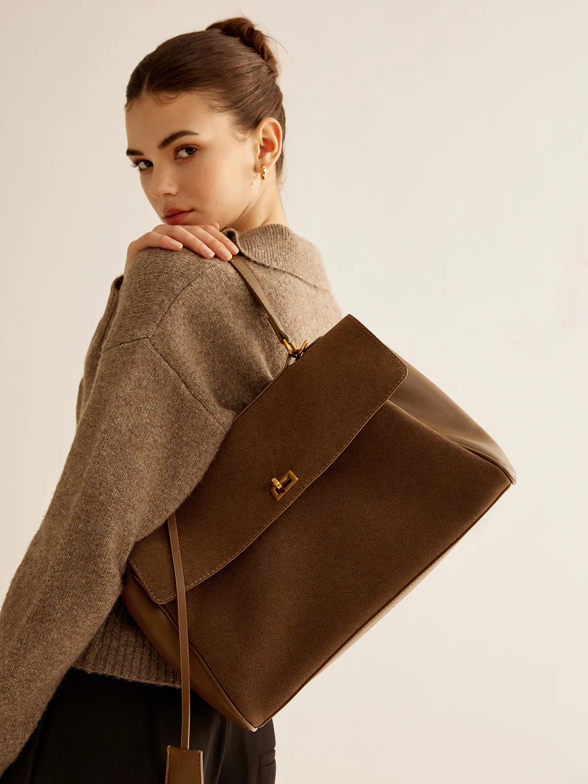 Ever Elegance™ I Amara Suede Bruin