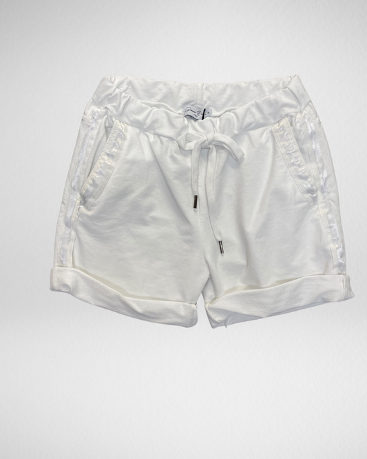 Comfy broek kort I Wit