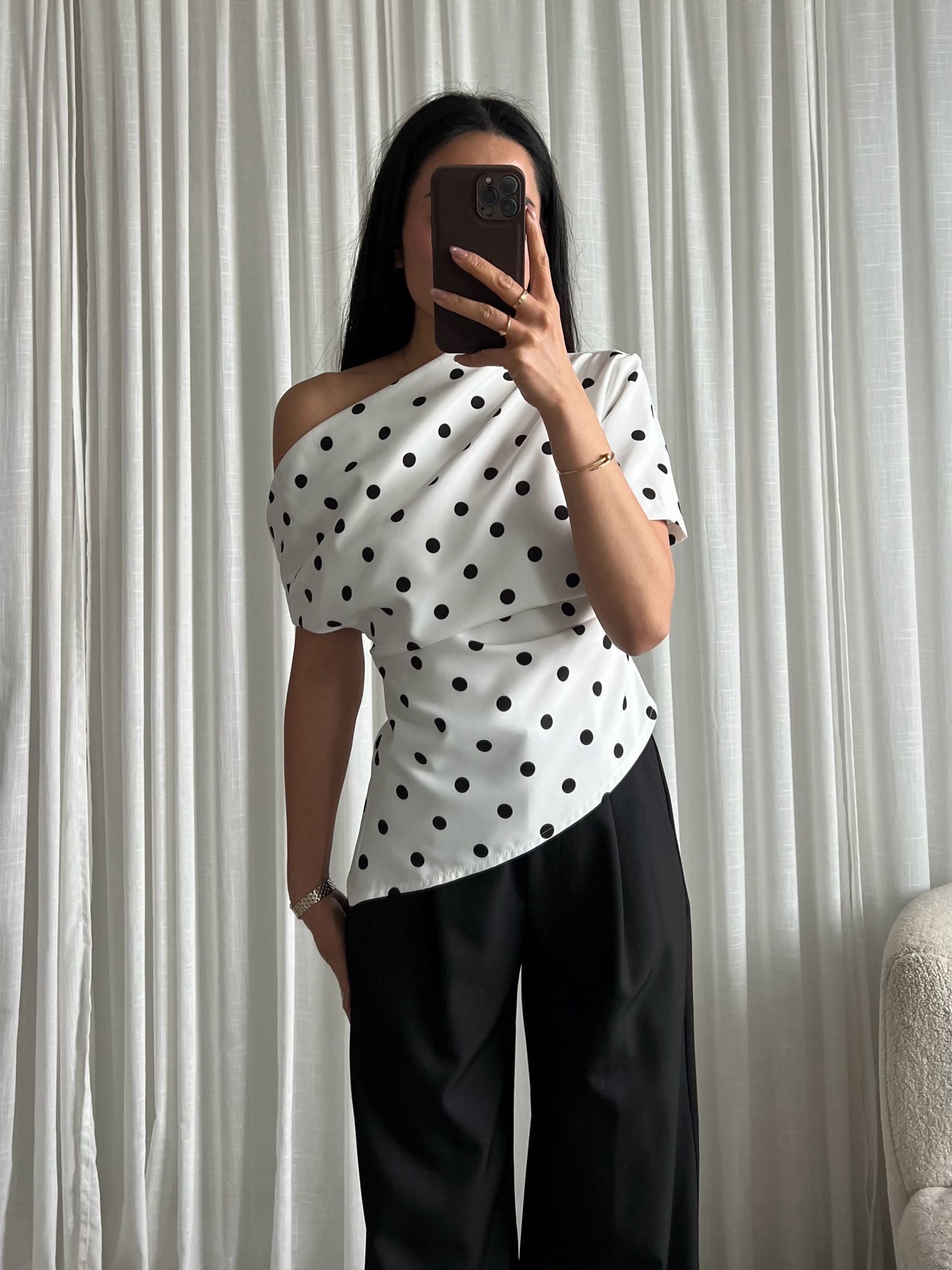 Off-Shoulder Stippe Oversized | Wit