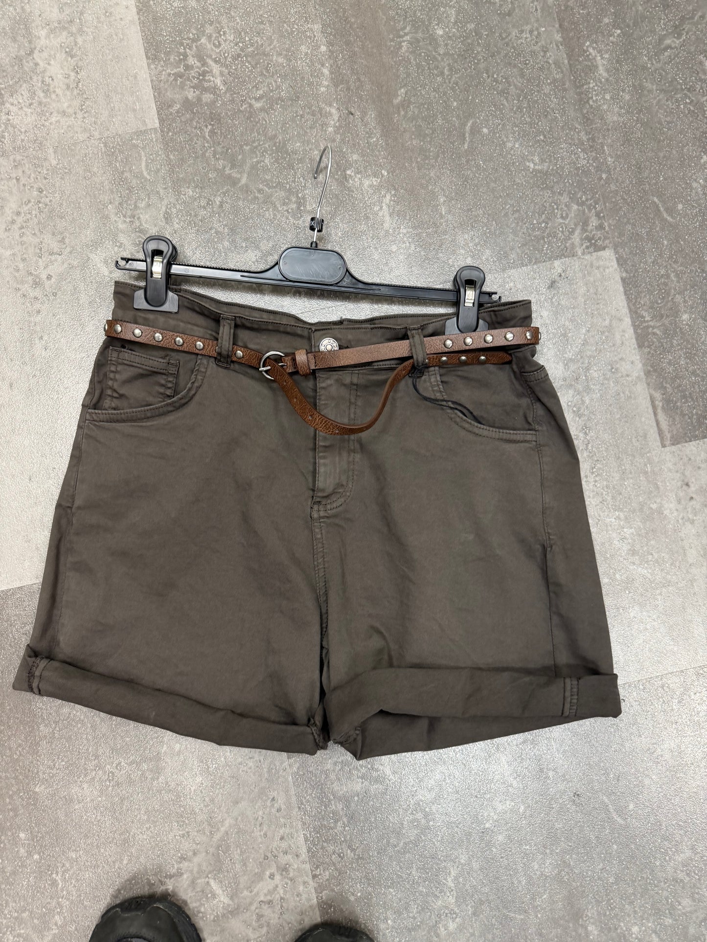 Short Gimme richery  I Bruin