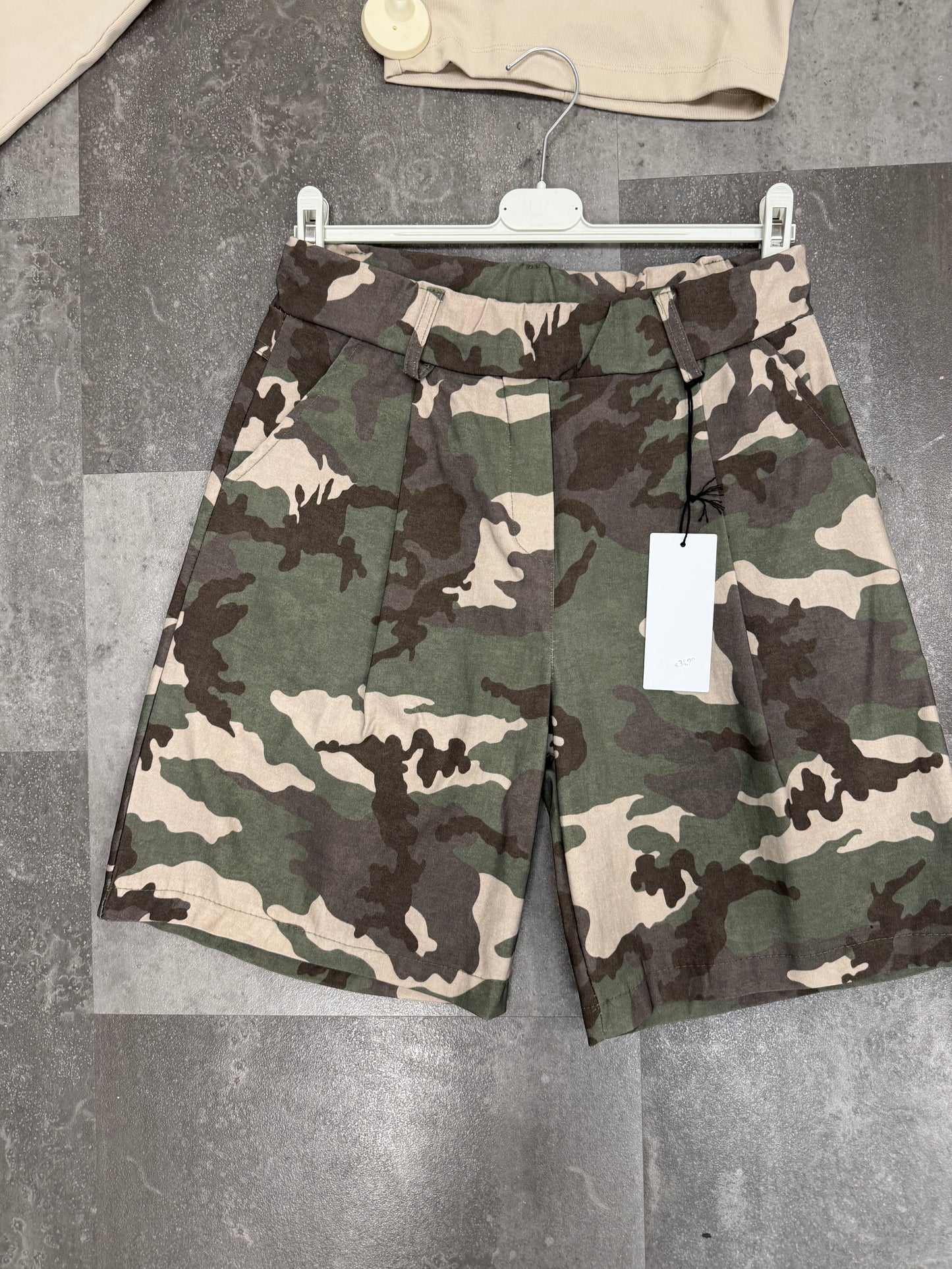Bermuda Camouflage