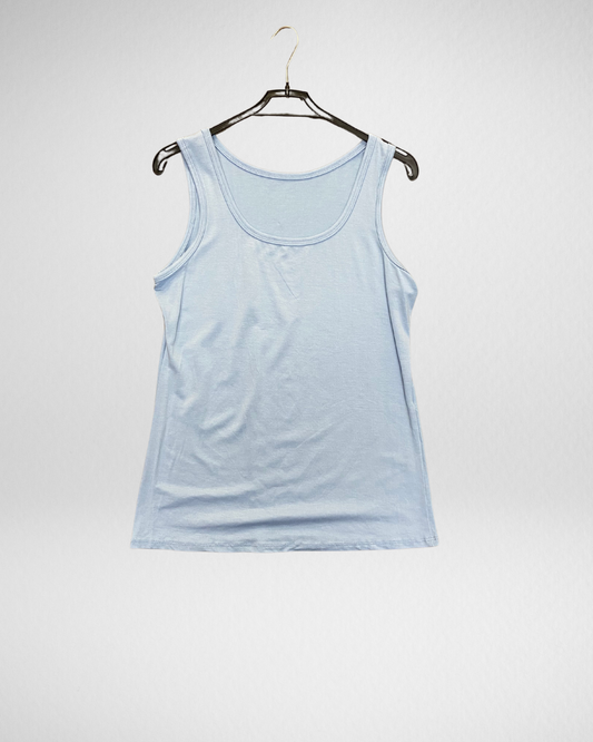 Basic Tops I Licht Blauw
