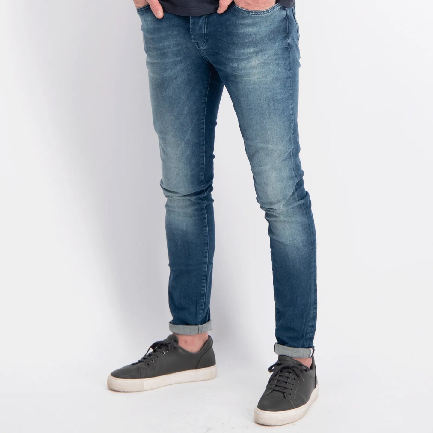 Cars-Jeans Dust Skinny Dark Used